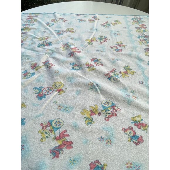 Vintage 60s baby blanket, nostalgia childhood flannel security blankie - Picture 3 of 9
